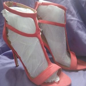 Corral heels